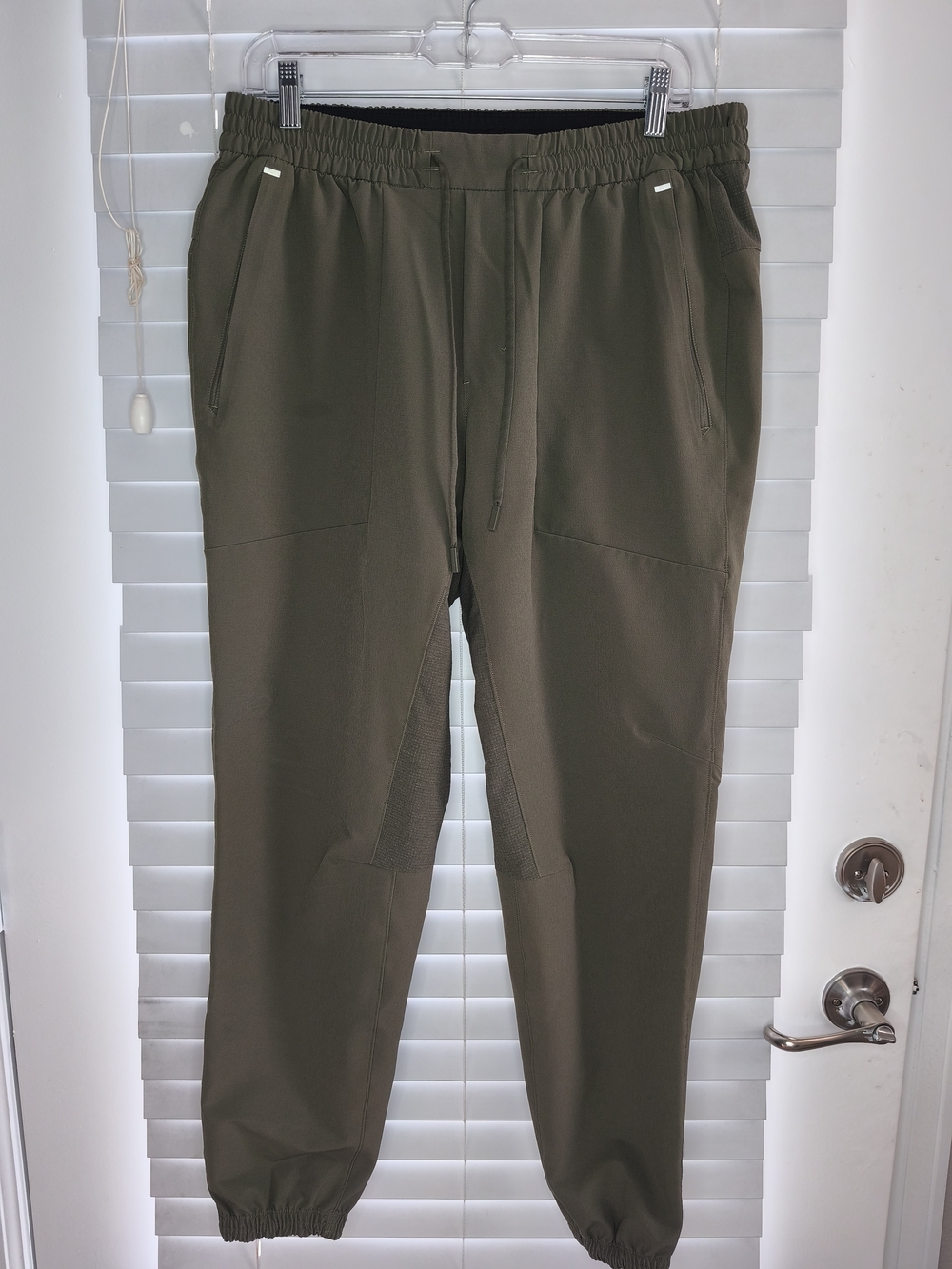Lululemon License To Train Jogger Pants Men's Army Green Cargo Sweatpants Size L